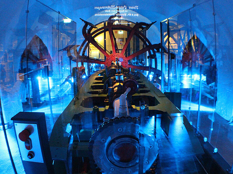 Schiffsantriebe im Elbschifffahrtsmuseum