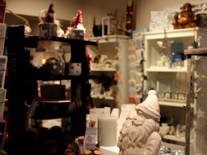 Innenansicht im Café von Herzen