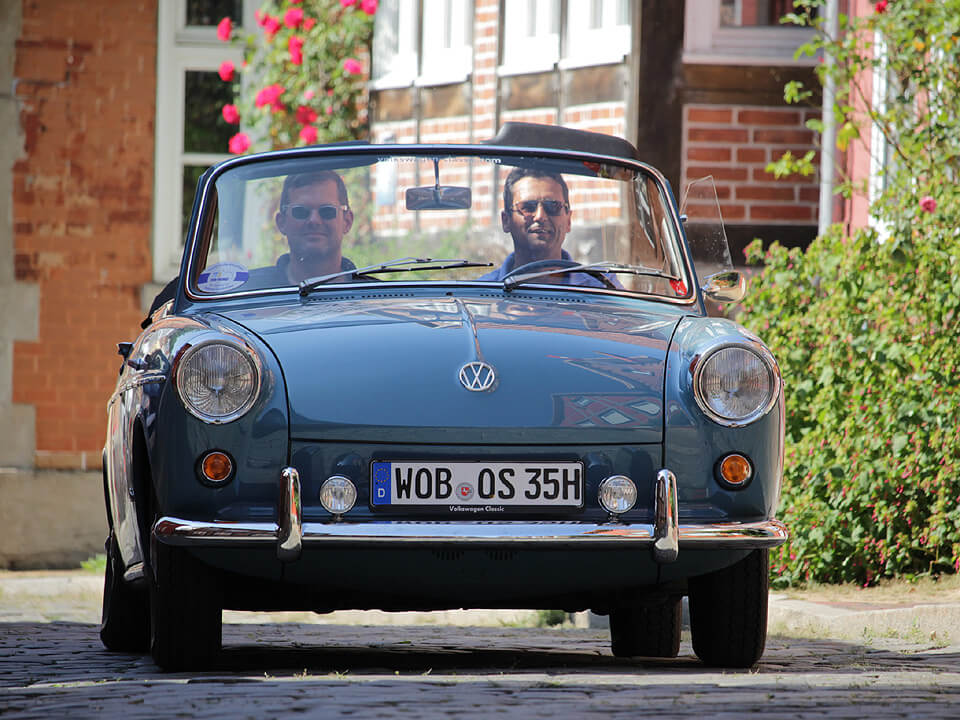 Rallye Hamburg-Berlin-Klassik durch Lauenburg
