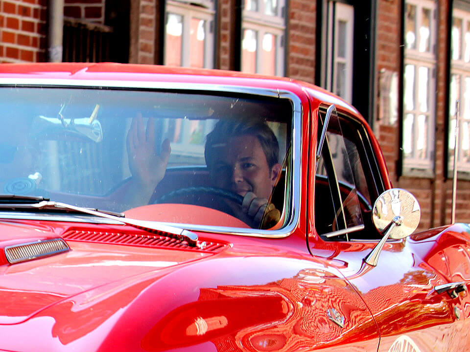 Nico Rosberg in einer Corvette - Hamburg-Berlin-Klassik durch Lauenburg