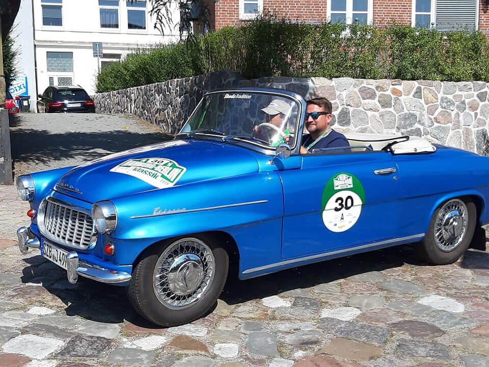 Joachim Lambi im Skoda Felicia