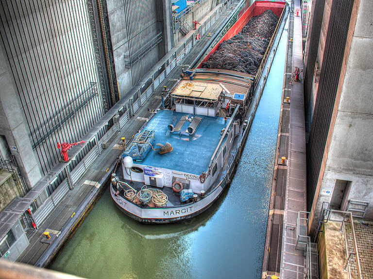 Binnenfrachter Margit im Schiffshebewerk in Scharnebeck Schiffshebewerk in Scharnebeck