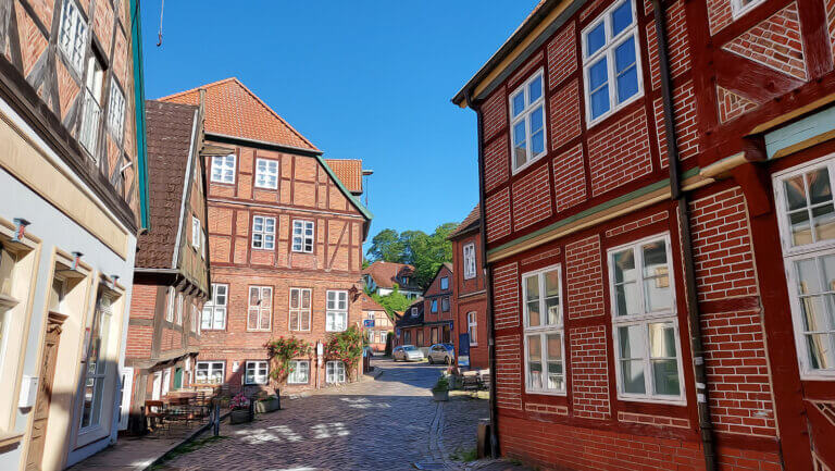 Elbstraße in der Altstadt von Lauenburg