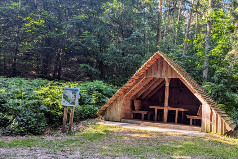 Schöne Hütte für eine Rast Schöne Hütte für eine Rast