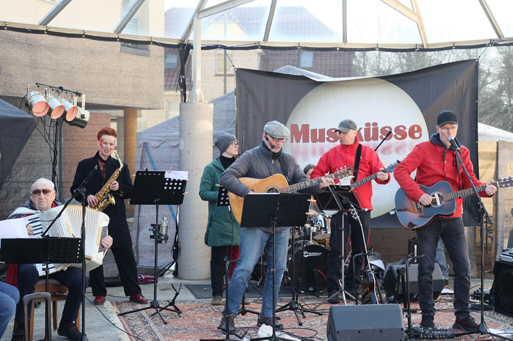 Die Musiküsse - Die Band aus der Lauenburger Altstadt (Foto: Holger Meyer)